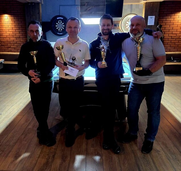 Na zdjęciu finaliści turnieju